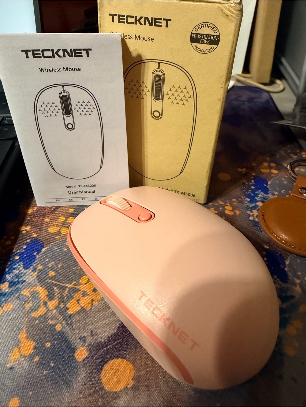 Pink Wireless Optical Mouse – Compact Bluetooth/USB Receiver